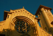 Discover How Our Travel Guide Helped Sarah Explore Vietnam on a Budge Discover How Our Travel Guide Helped Sarah Explore Vietnam on a Budge